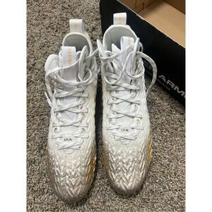 Under Armour, women's UA W Spotlight Clone MC shoes